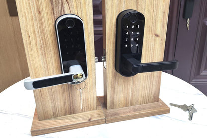 Handle Smart Lock  with Keypad Fingerprint and Tuya Wifi